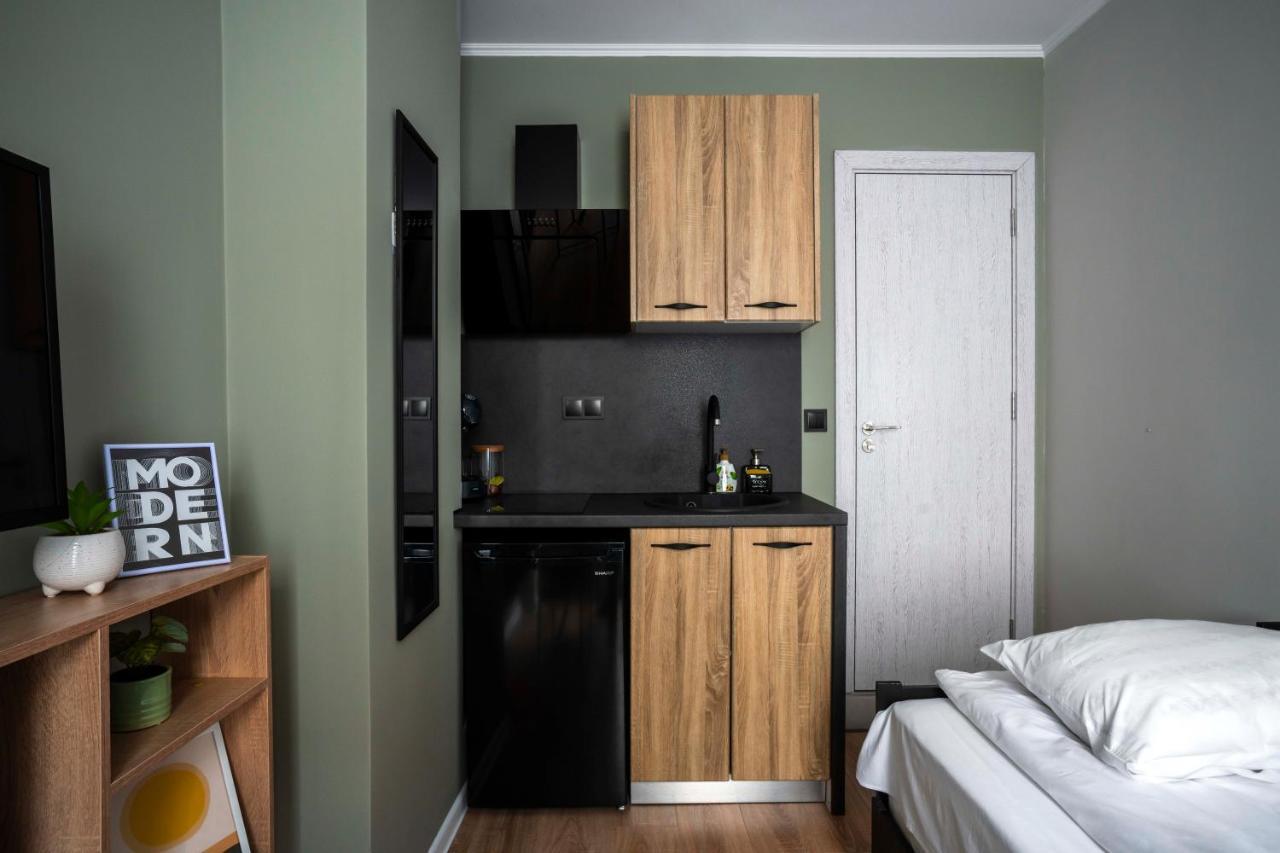 Tom Thumb & Thumbelina ~ 2 Private Rooms In Sofia Center Exterior foto