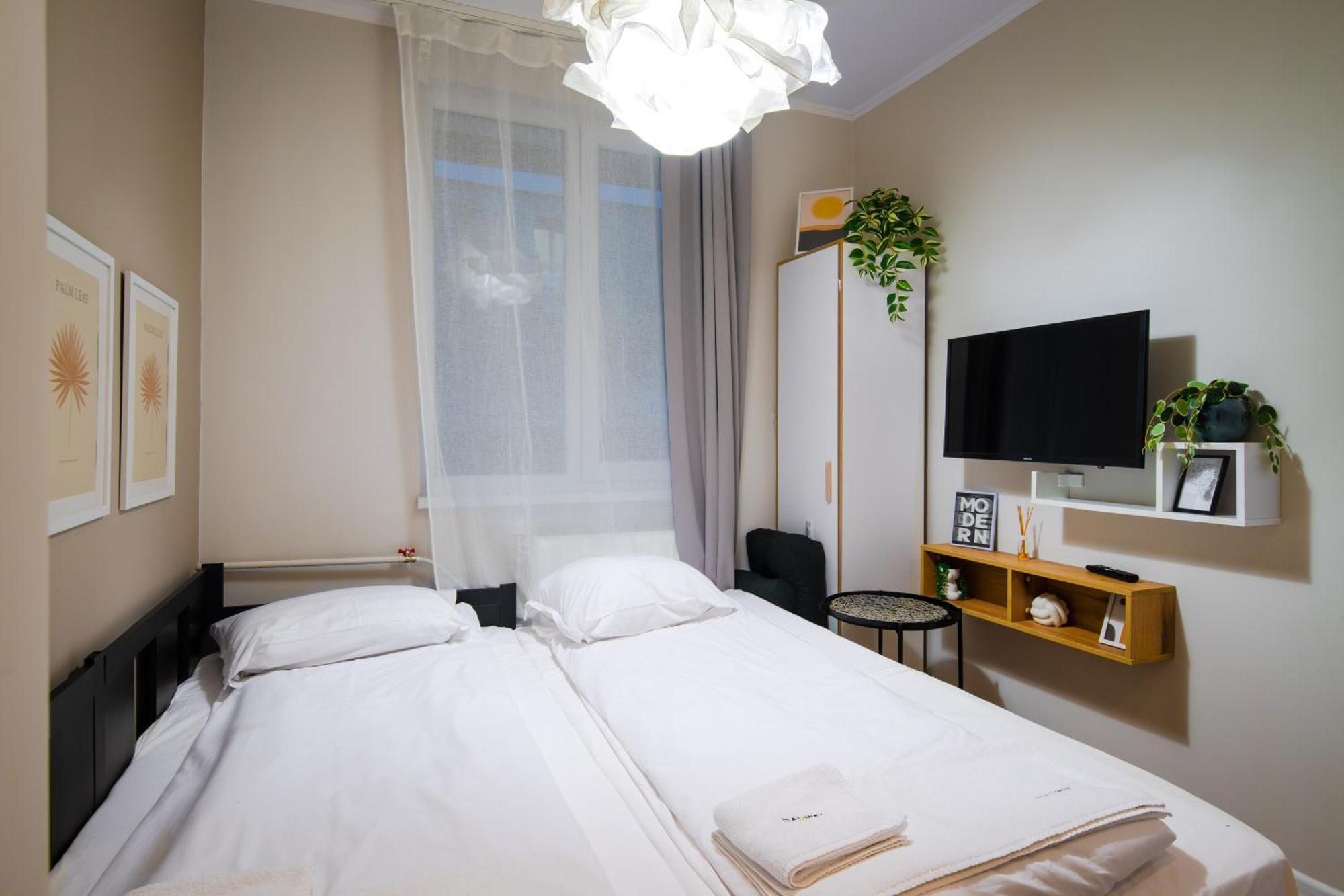 Tom Thumb & Thumbelina ~ 2 Private Rooms In Sofia Center Exterior foto